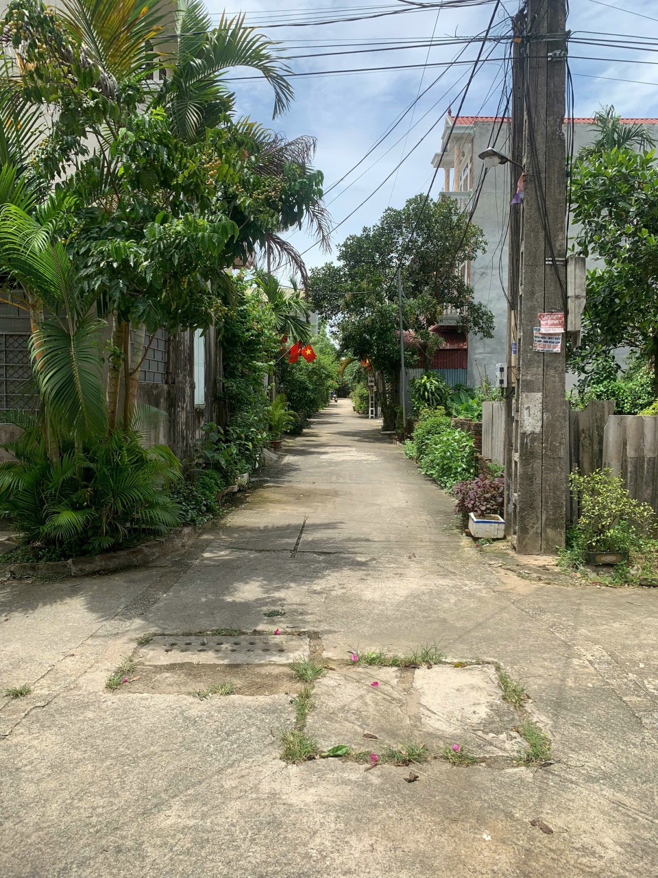 Bán nhà 3 tầng đẹp khu v30