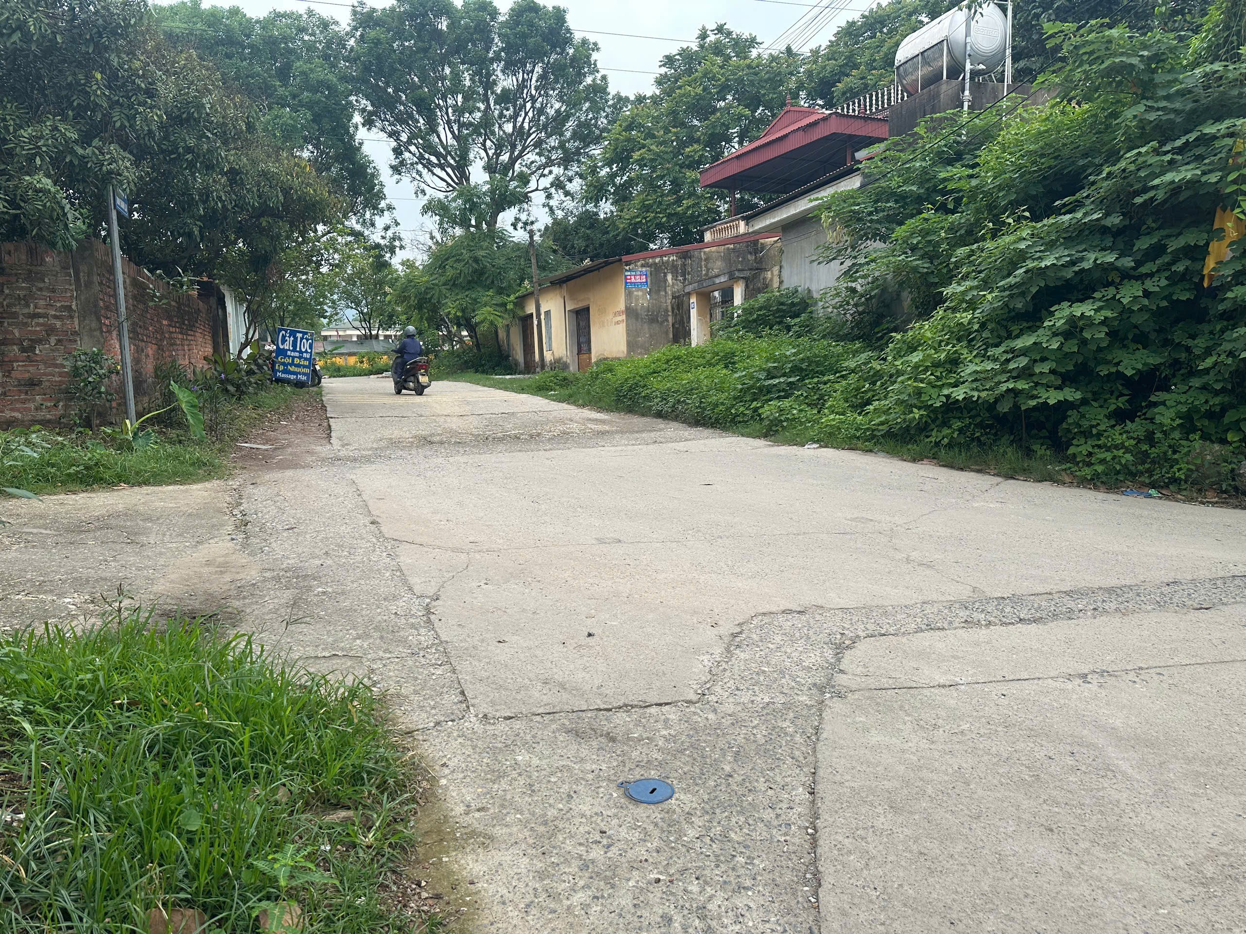 Siêu phẩm 2mt phù linh sóc sơn