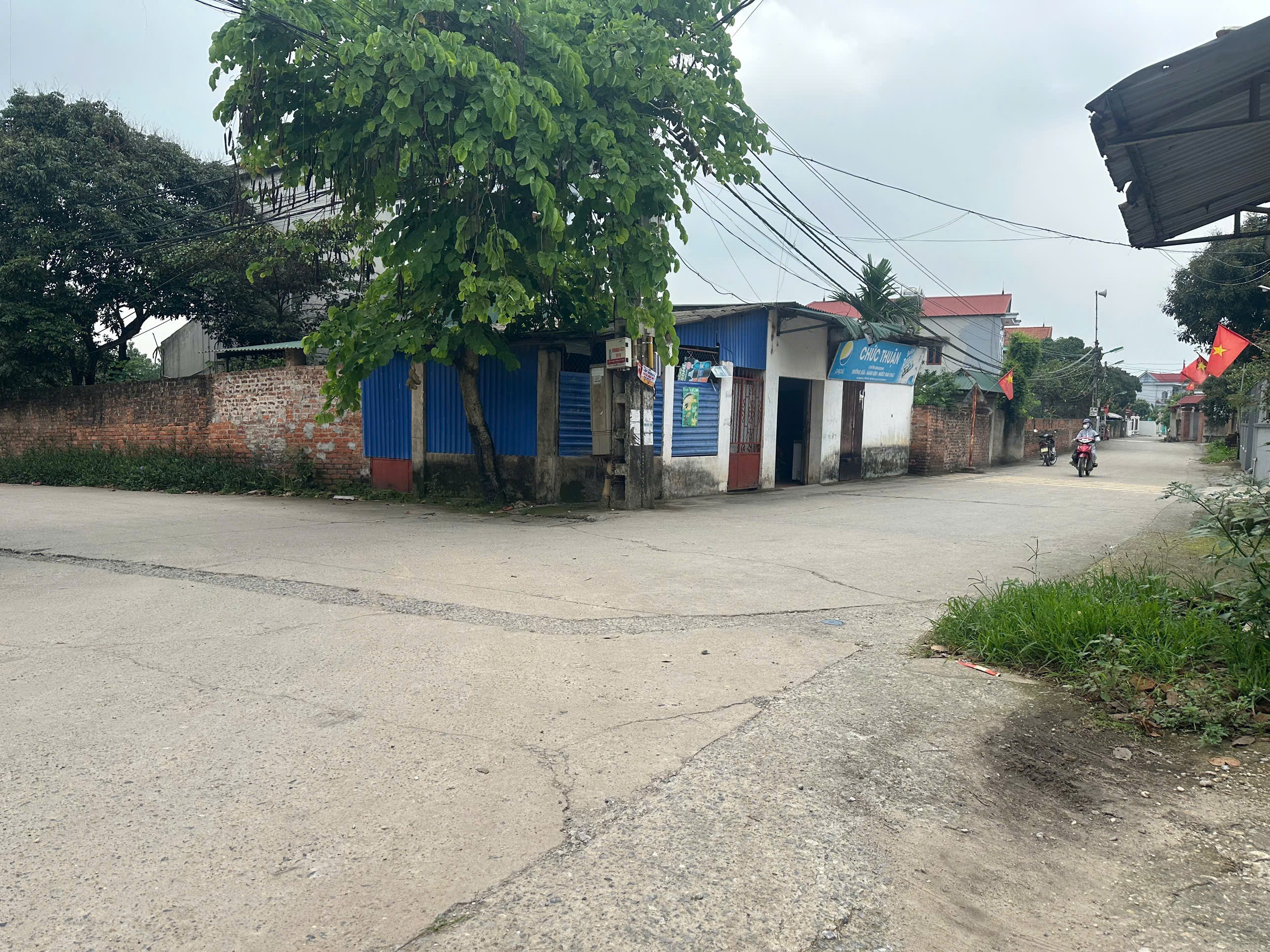Siêu phẩm 2mt phù linh sóc sơn
