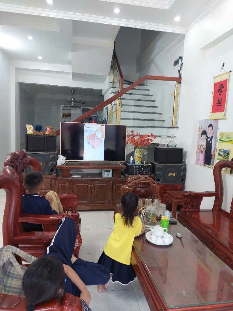 Bán nhà 4 tầng mới xây tại hương đình