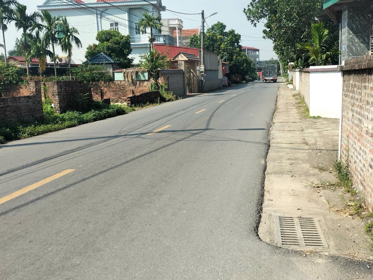 Bán đất
