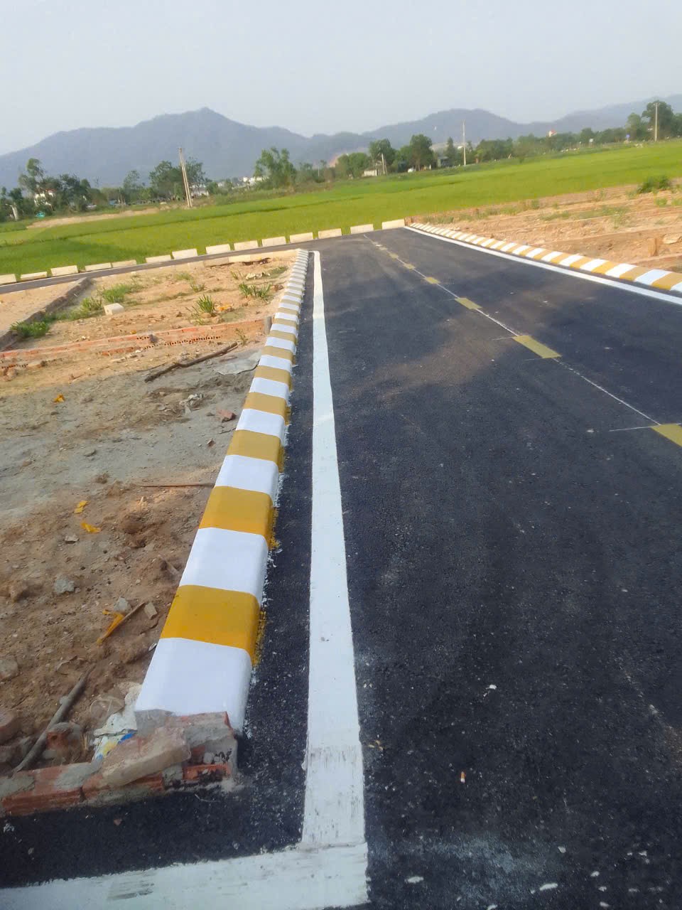 Bán đất