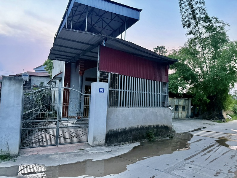 Bán nhà