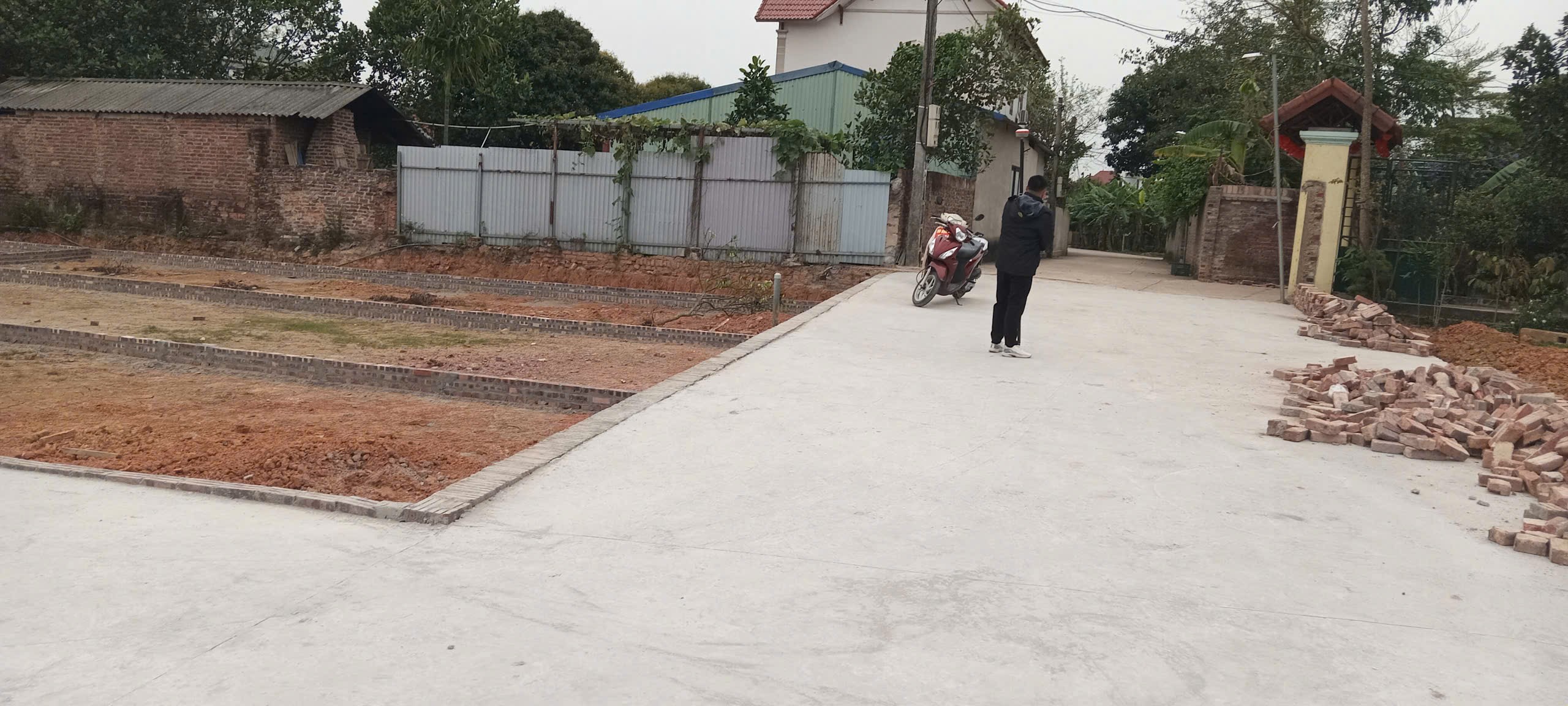 Bán đất