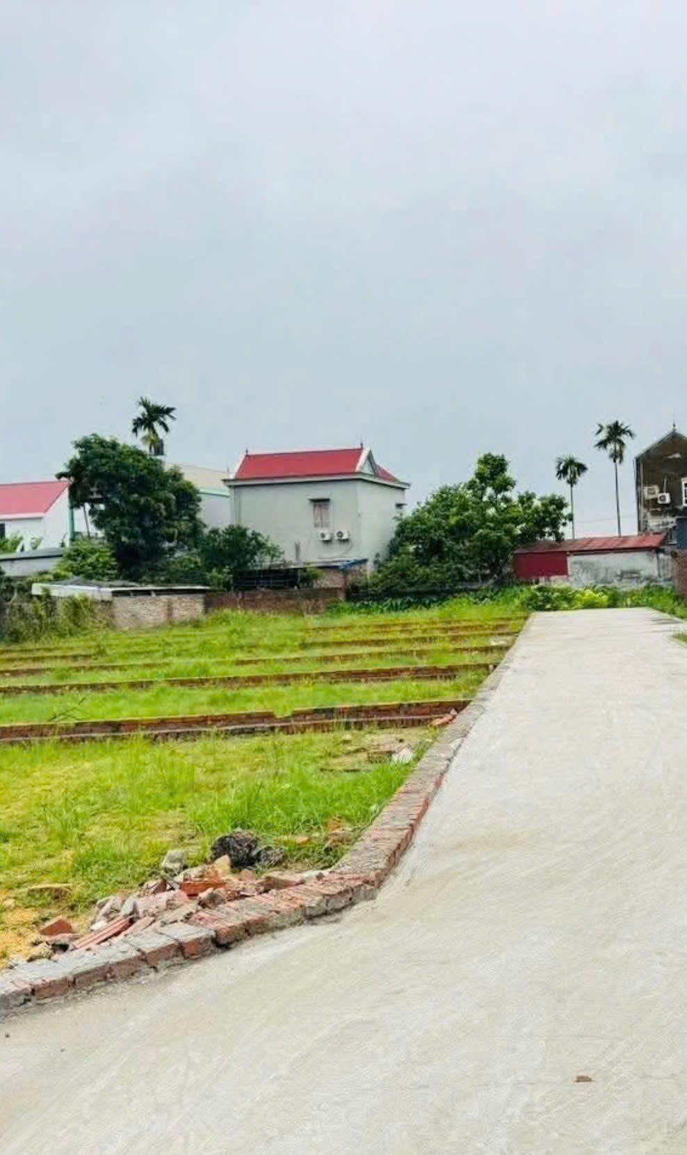 Bán đất