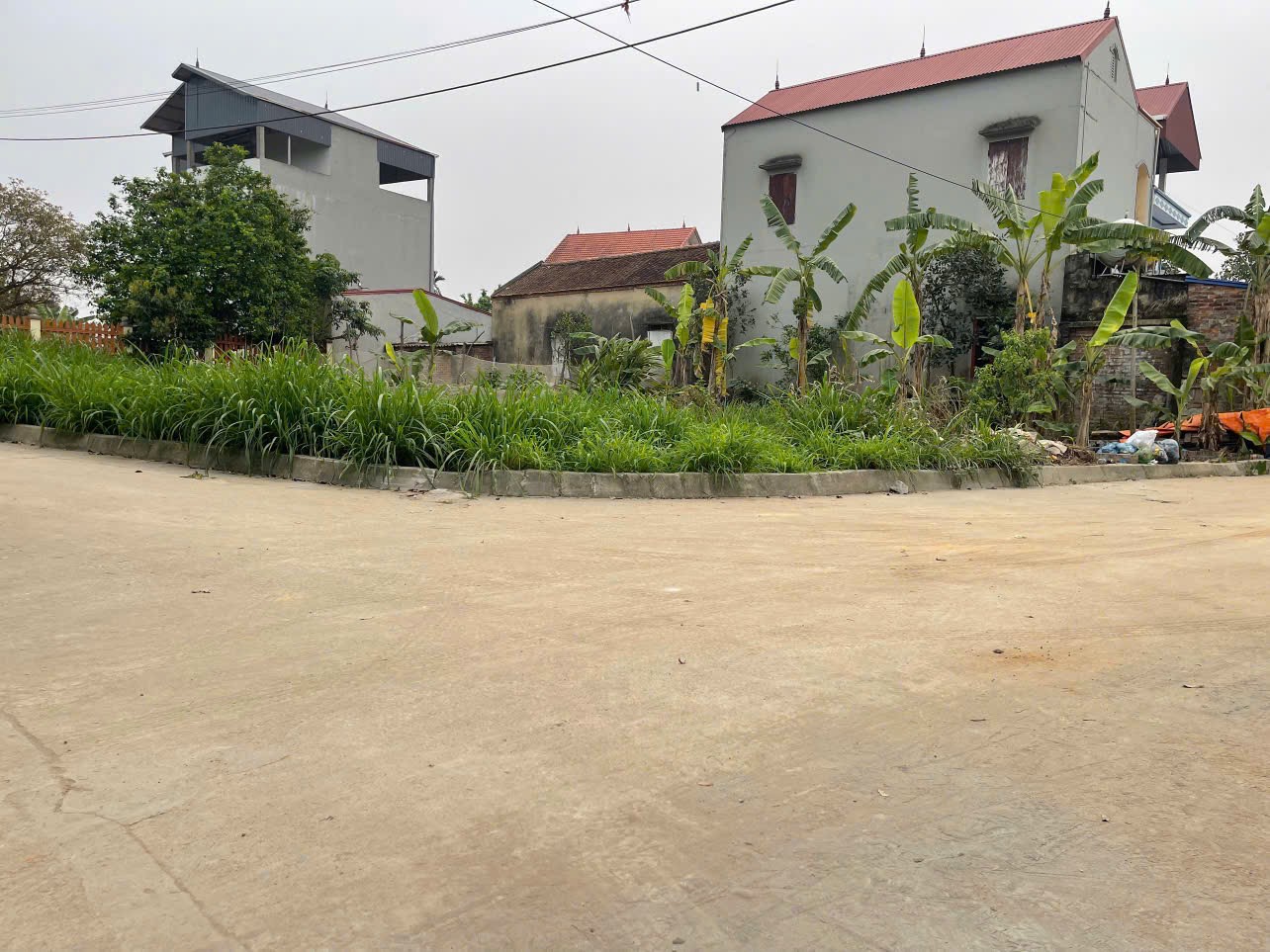 Bán đất