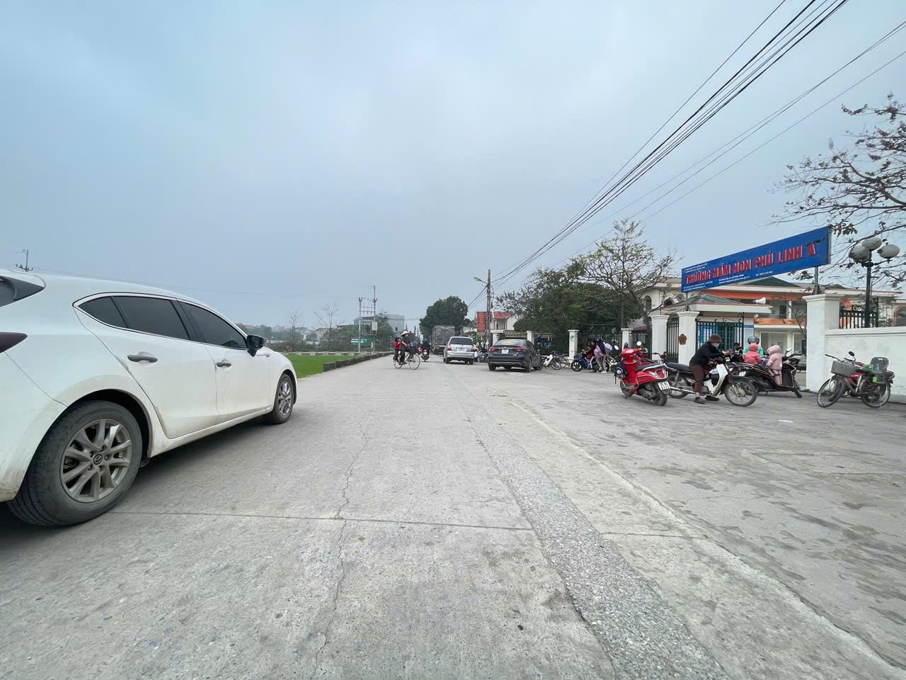 Bán đất