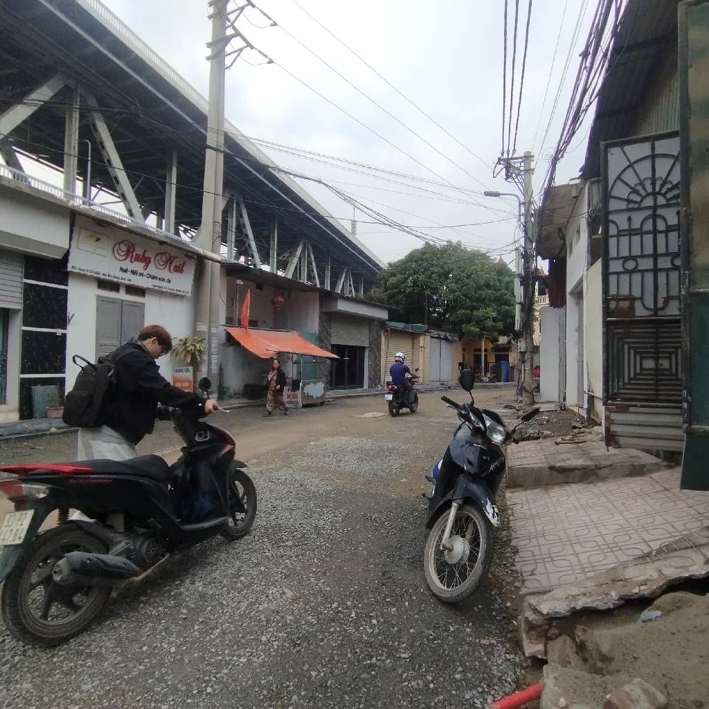 Bán đất