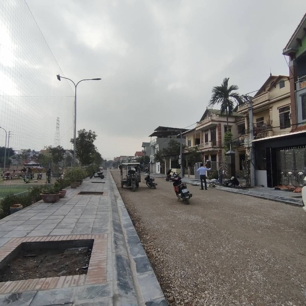 Bán đất
