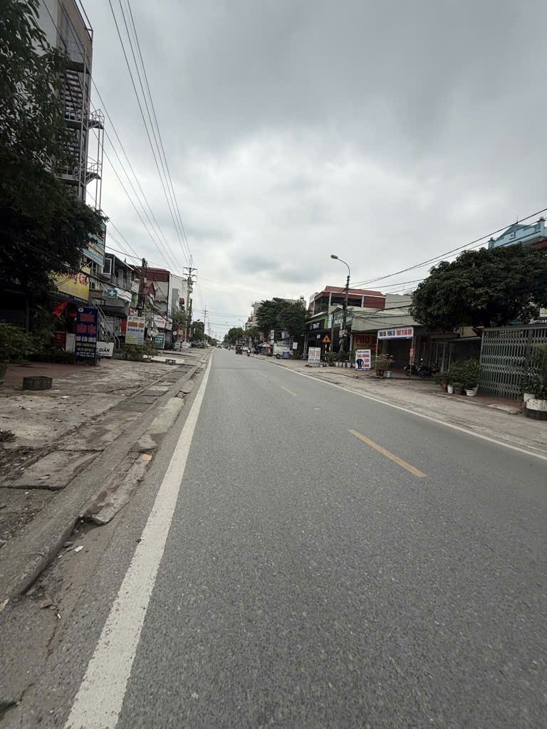 70m nhà phú minh.
