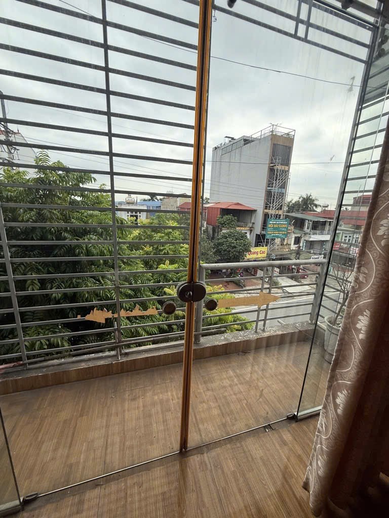 70m nhà phú minh.