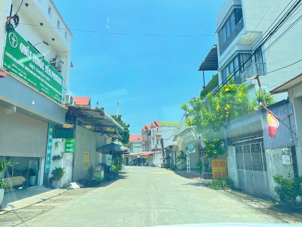 63m2 Quang Tiến